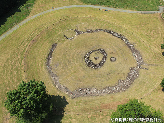 特別史跡 大湯環状列石（野中堂） 写真提供:鹿角市教育委員会