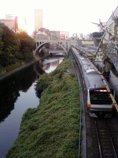 お茶の水駅からの夕暮れ